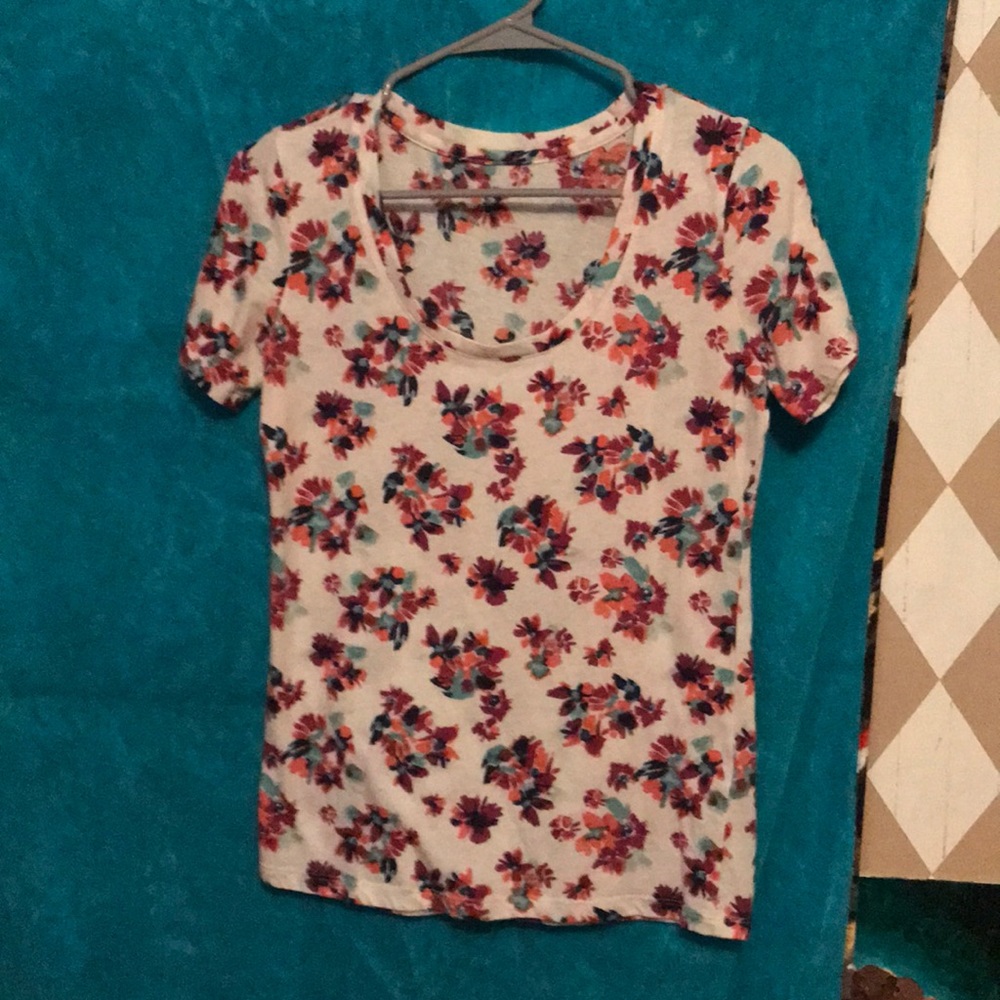 Cotton polyester cap sleeve blouse with flowers